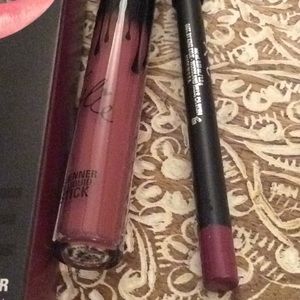 Kylie Cosmetics Makeup - NIB KYLIE JENNER Matte Liquid Lipstick Lip Liner Kylie Cosmetics Makeup - NIB KYLIE JENNER Matte Liquid Lipstick Lip Liner